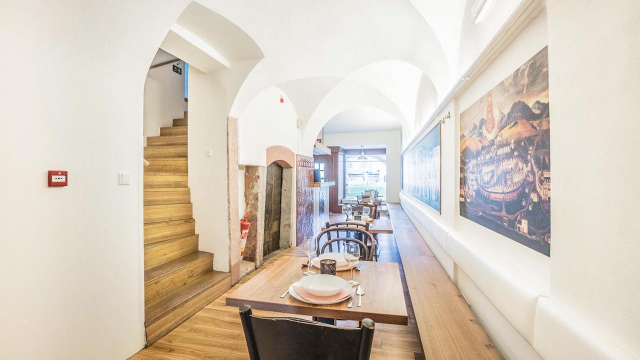 Penzion A Restaurace 14 Hostinné Eksteriør billede